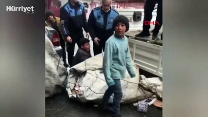 Esenyurt'ta çek çek arabaları ellerinden alınan çocukların gözyaşları