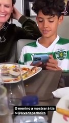 Cristianinho com a tia Elma Aveiro