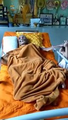 Ce moine bouddhiste de 109 ans a un physique très spécial