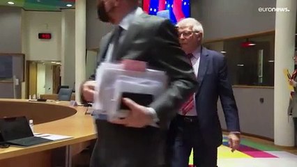 Von der Leyen e Borrell vão a Kiev