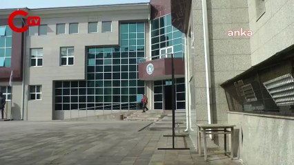 MHP'li Akçakoca Belediyesi'nin elektriği borcu nedeniyle kesildi, CHP'li meclis üyeleri başkana kandil hediye etti