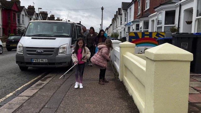 Worthing bin strikes: Young girls take to the streets in an effort to clear them of rubbish