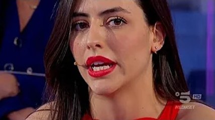 Uomini e Donne, l'amara confessione di Federica Aversano: "Ho sofferto di attacchi di panico" Federi