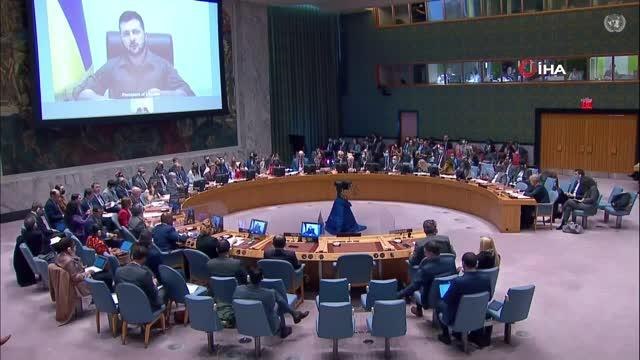 Ukrayna Devlet Başkanı Vladimir Zelenskiy, Bucha Rusya'nın Ukrayna'daki vahşetinin sadece bir örneği dedi.