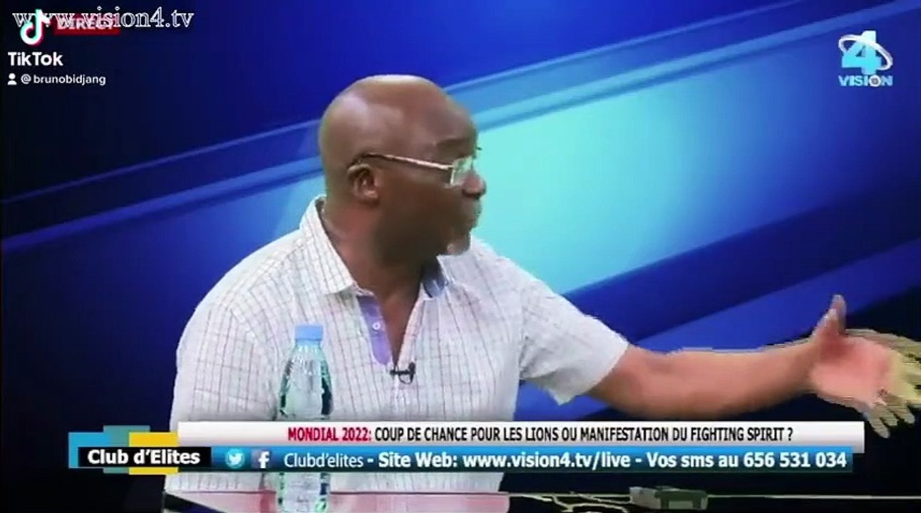 Roger Milla chambre les Algériens: "Avec mes 70 ans, si j'avais joué le score aurait été plus grave"