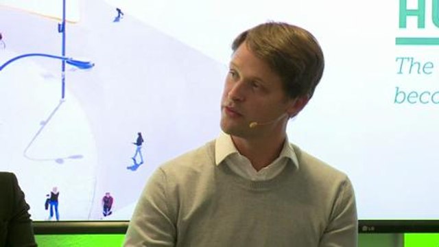 Avec leur puce sous la peau, les cyborgs interrogent l'IFA