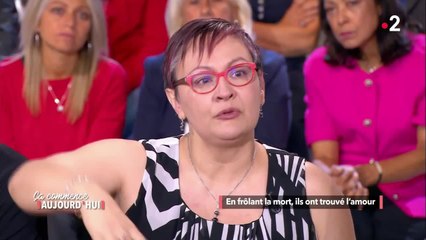 GALA VIDÉO - Faustine Bollaert en larmes face au témoignage émouvant d'une invitée