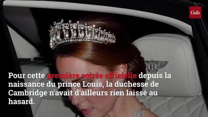 GALA VIDEO – Kate Middleton très amincie dans une robe de bal bleue, les clichés qui interrogent