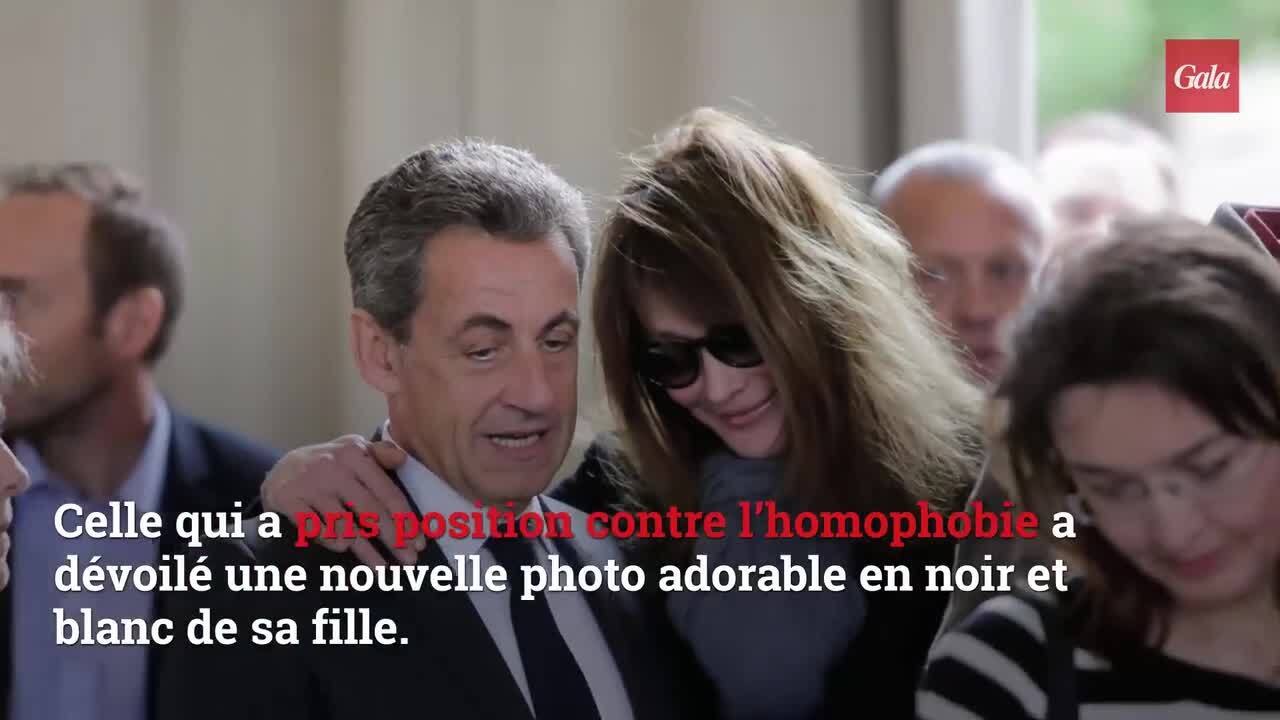 GALA VIDEO – Carla Bruni-Sarkozy dévoile un tendre cliché de sa fille Giulia en pleine séance de câlins