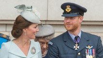 GALA VIDÉO - Ce cadeau très, très coquin de Kate Middleton au prince Harry, quand il était célibataire