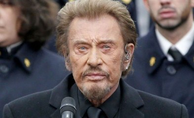 GALA VIDÉO - Johnny Hallyday, cette grande institution française qui songeait à l’honorer