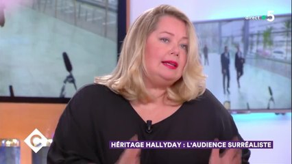 GALA VIDEO - Laeticia Hallyday, une "petite cliente" : ce qui a convaincu Bank of America de lâcher la veuve de Johnny Hallyday