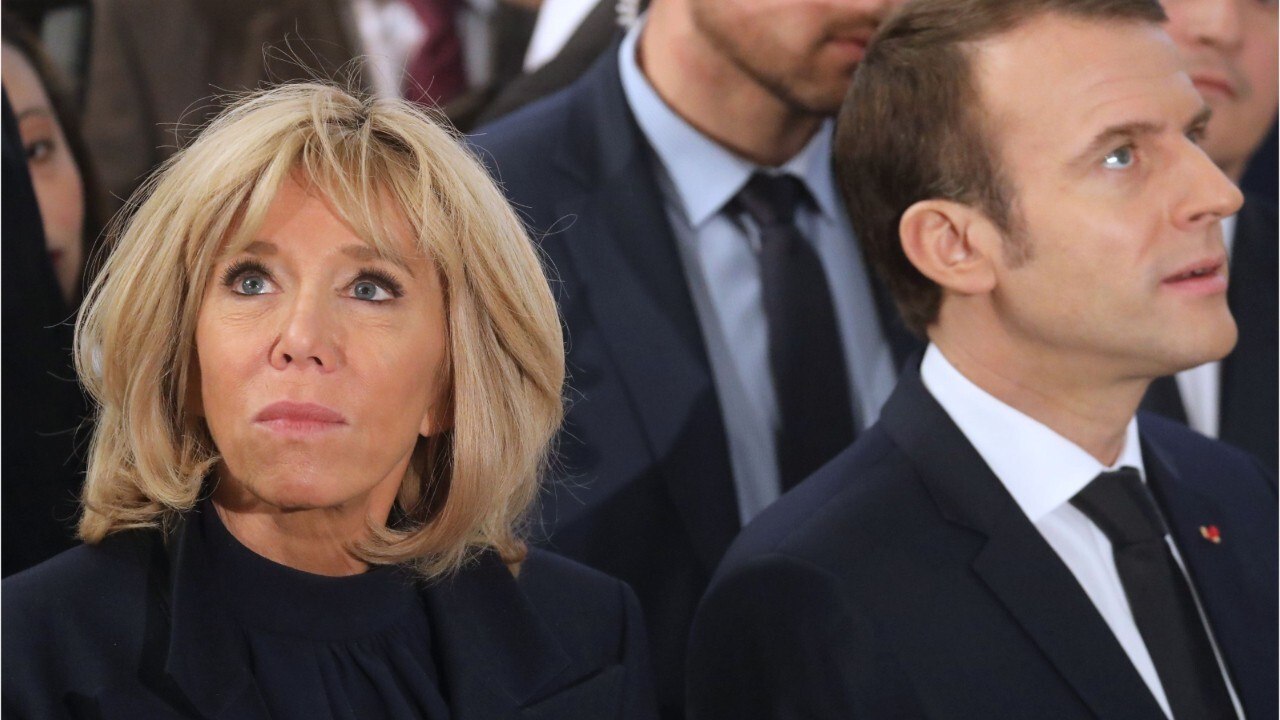 GALA VIDÉO - Brigitte et Emmanuel Macron « détestent les coureurs " : François Hollande et Julie Gayet dans leur viseur