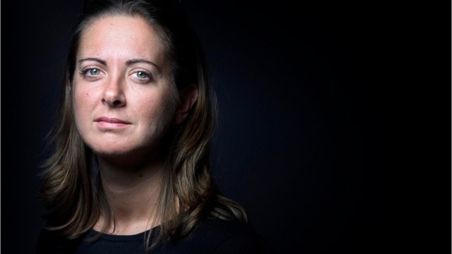 GALA VIDÉO - Le couple Macron au ski : la vanne de Charline Vanhoenacker fait sortir de ses gonds Cyril Hanouna