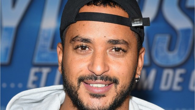 GALA VIDEO - PHOTO – Slimane gâte ses parents qui se sont “tant sacrifiés” avec un très beau cadeau : ses fans applaudissent