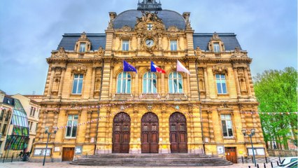 "On ne récupère pas son enfant comme on va chercher un burger" : le coup de gueule de la maire de Tourcoing