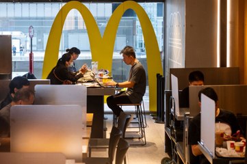 Mcdo vs BK - ep 6 - Super Fan Supernova