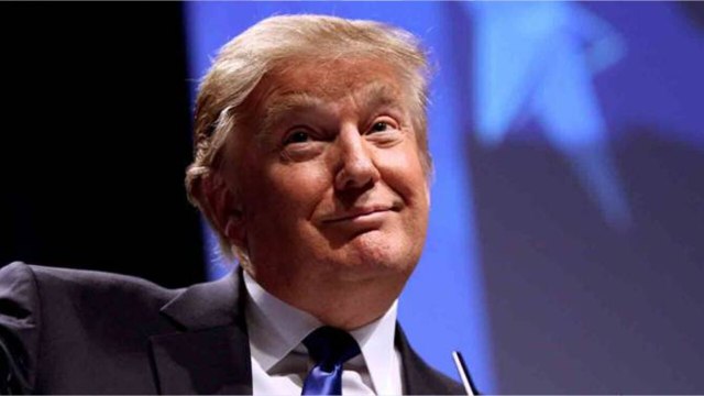 Lors de sa visite en France, Trump a rapporté chez lui des œuvres d’art