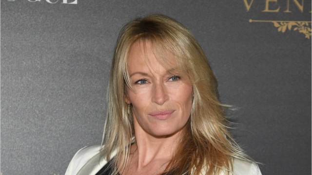 GALA VIDÉO - Estelle Lefébure : quelles sont ses relations avec Laeticia Hallyday ?