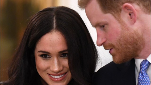 GALA VIDEO - Meghan Markle et Harry réfugiés à l’étranger : cette tradition royale rompue en pleine épidémie de coronavirus