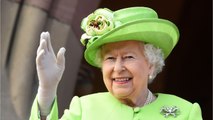 GALA VIDEO - Le prince Philip rejoint Elizabeth II à Windsor, après les rumeurs alarmistes
