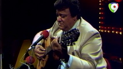 Recuerdo de Freddy Beras Goico Cantando a los mas necesitados en el Gordo de la semana