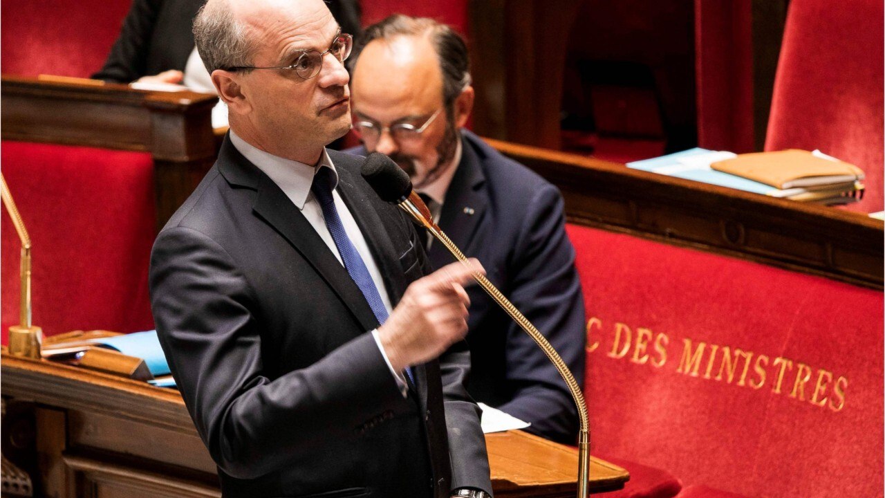 GALA VIDEO - Jean-Michel Blanquer affublé d’un surnom narquois par ses collègues