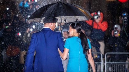GALA VIDEO - Meghan Markle et Harry entretenus par le prince Charles