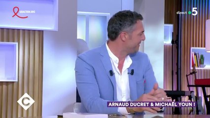 VIDÉO - Michael Youn a appris que sa femme le trompait dans un magazine people