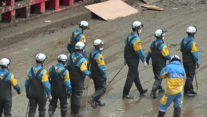 Coulée de boue au Japon: 4 morts et au moins 64 personnes toujours recherchées