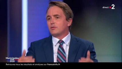 GALA VIDEO. “On est fatigués” : la belle boulette de Laurent Delahousse en pleine soirée électorale