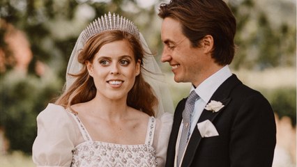 GALA VIDEO - Mariage de Beatrice d’York : cette douce confidence murmurée par Elizabeth II