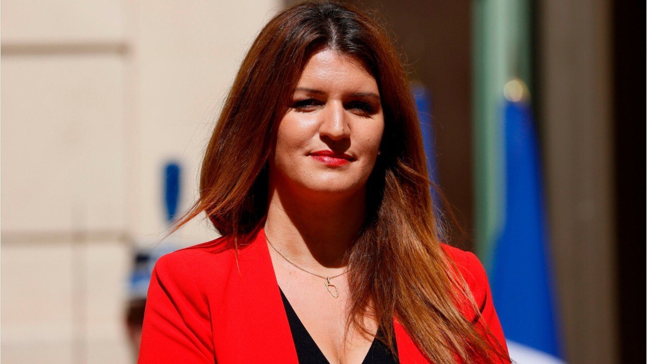 GALA VIDEO - Marlène Schiappa promue : la chouchoute de Brigitte Macron prend du galon