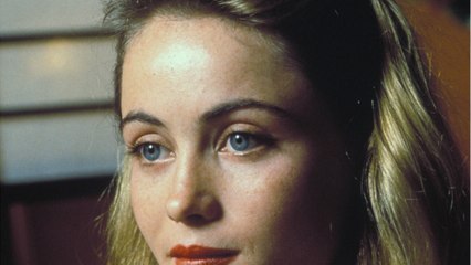 GALA VIDEO - Emmanuelle Béart : son opération des lèvres, « un acte grave " dont elle n’a pas mesuré « les conséquences ".