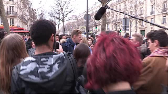 VOICI Matthieu Delormeau absent de TPMP : ce message qui inquiète les fans