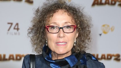 VOICI Mireille Dumas révèle la raison pour laquelle elle n’a jamais voulu d’enfant