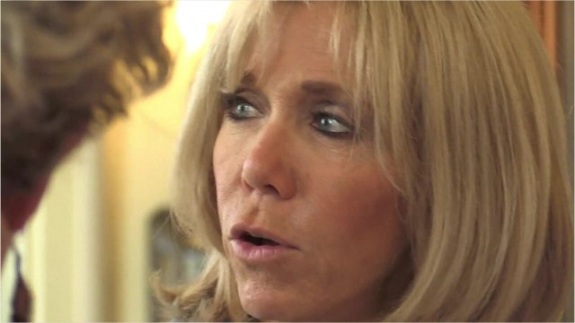 VOICI - Brigitte Macron : Marlène Schiappa prend sa défense et dézingue ses détracteurs