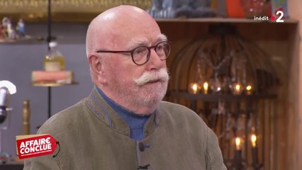 VOICI - Cette ancienne star de la télé a surpris Sophie Davant dans Affaire Conclue