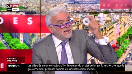 GALA VIDÉO - Barbara Pompili laminée par Pascal Praud : ce gros coup de gueule