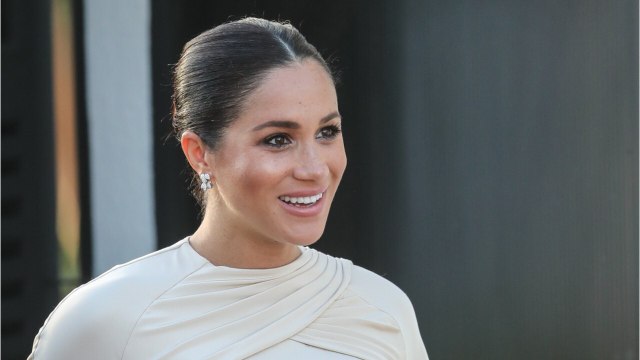 VOICI - Pourquoi Meghan Markle a-t-elle envoyé une lettre d’excuses à ses anciennes amies ?