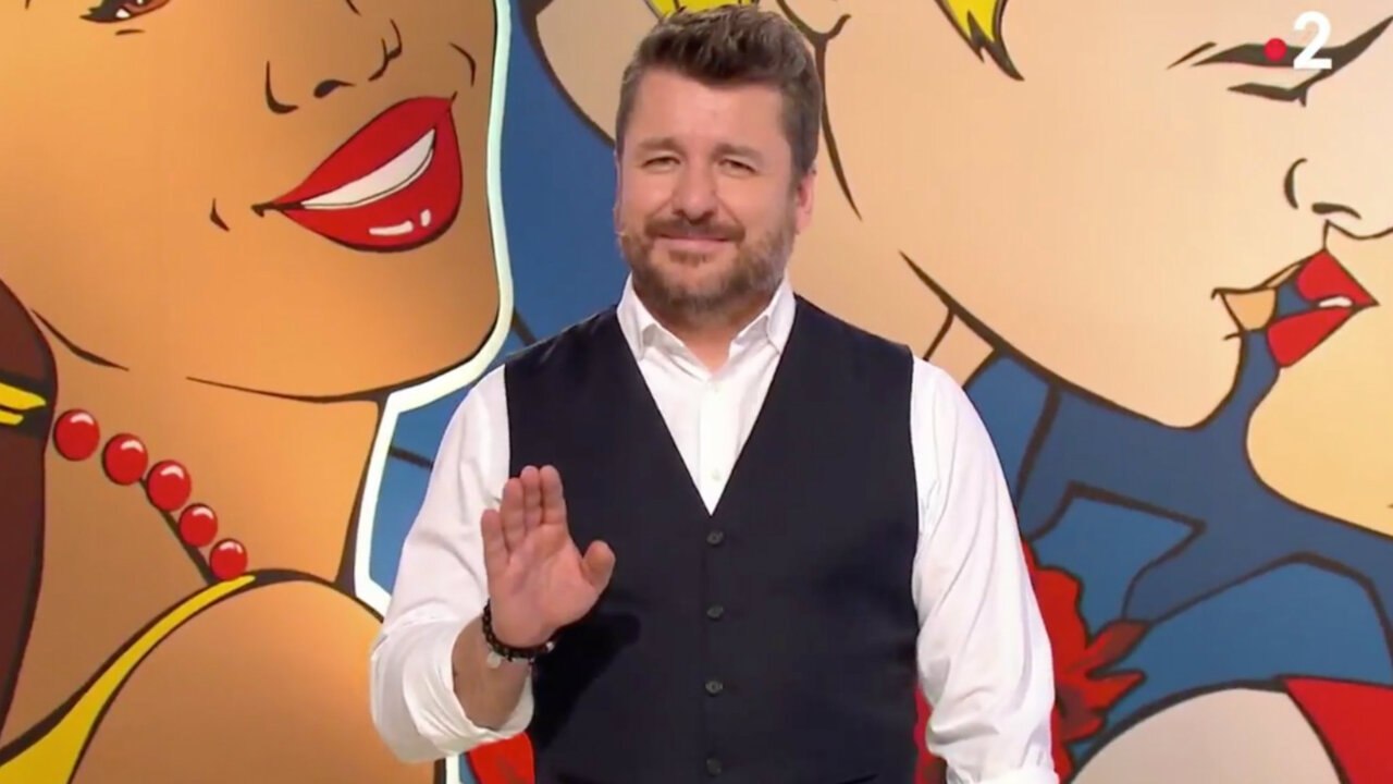 VOICI Les Z'amours : Bruno Guillon gêné face à une candidate qui ne porte pas de culotte