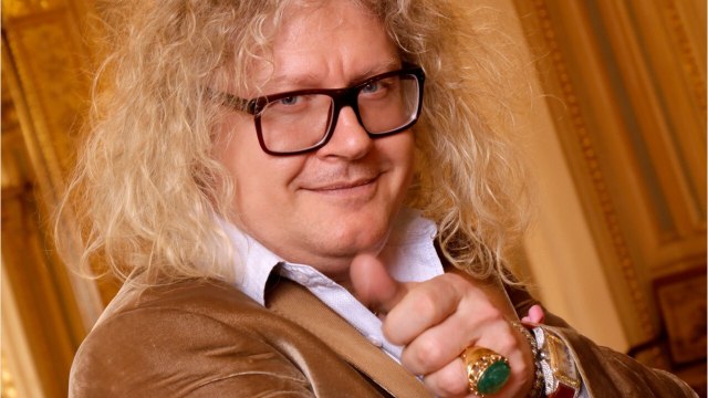 VOICI - Pierre-Jean Chalençon viré du casting de Danse avec les stars !