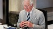 GALA VIDEO - Comment le prince Charles se prépare à succéder à Elizabeth II : 