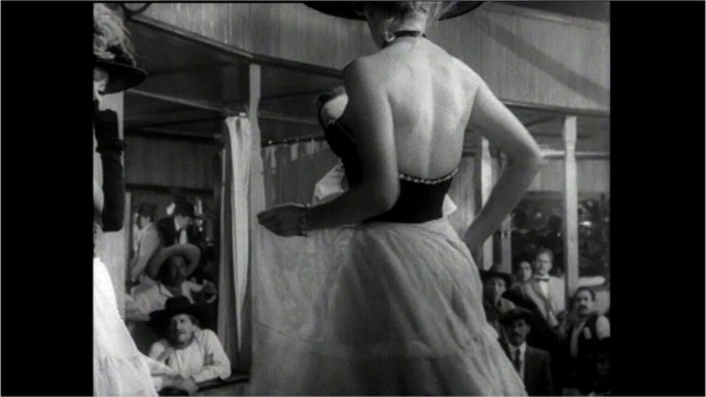 Voici - Brigitte Bardot : son nouveau coup de gueule contre les trophées de chasse en Afrique