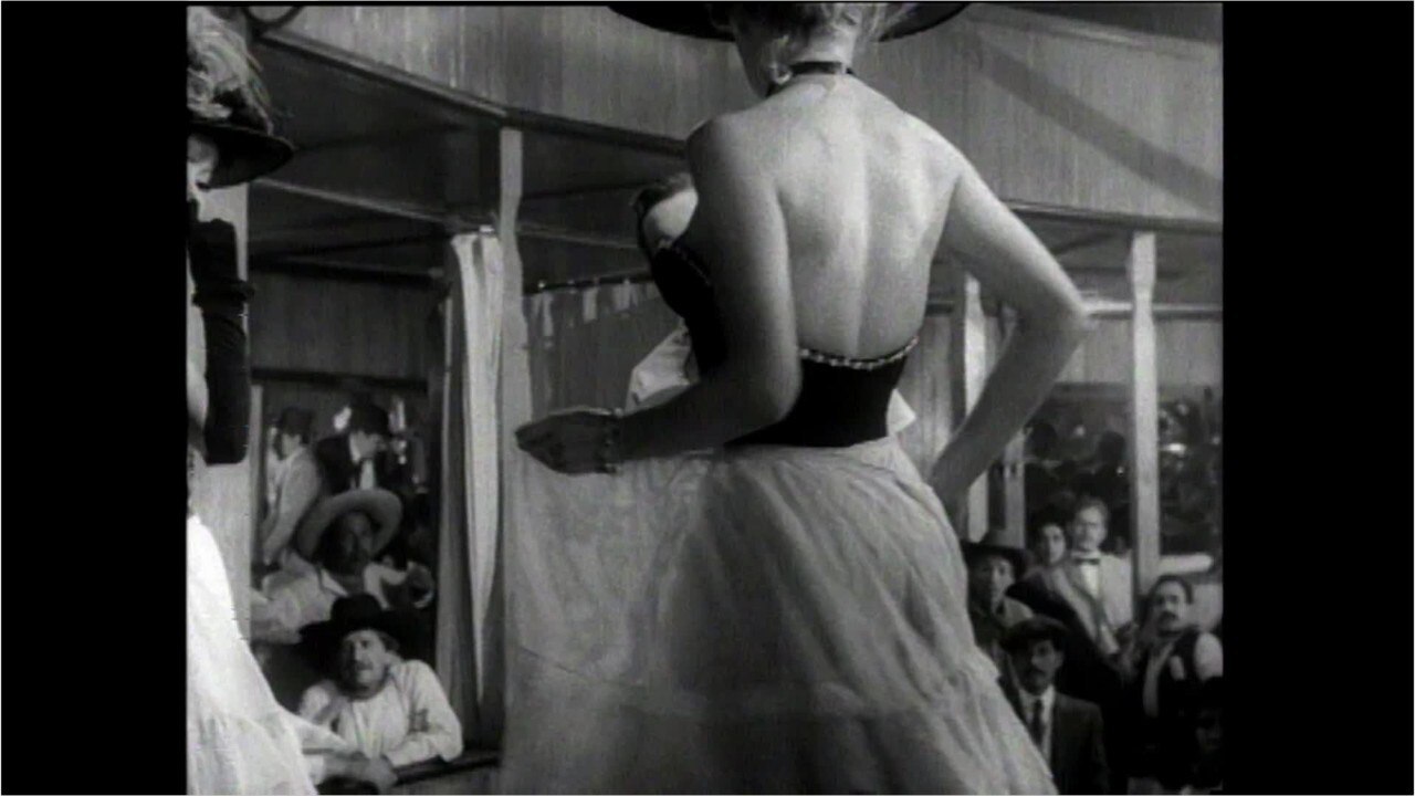 Voici - Brigitte Bardot : son nouveau coup de gueule contre les trophées de chasse en Afrique