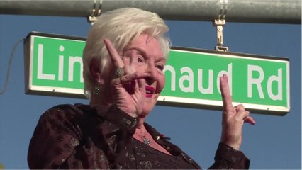 PHOTO Line Renaud : son message rassurant pour son 91ème anniversaire