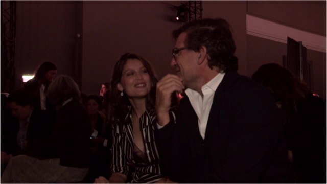 Voici - Laetitia Casta prête à avoir un enfant avec Louis Garrel ? Elle répond