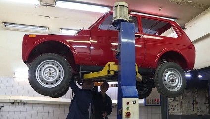 "عاصمة سيارات لادا" في أزمة