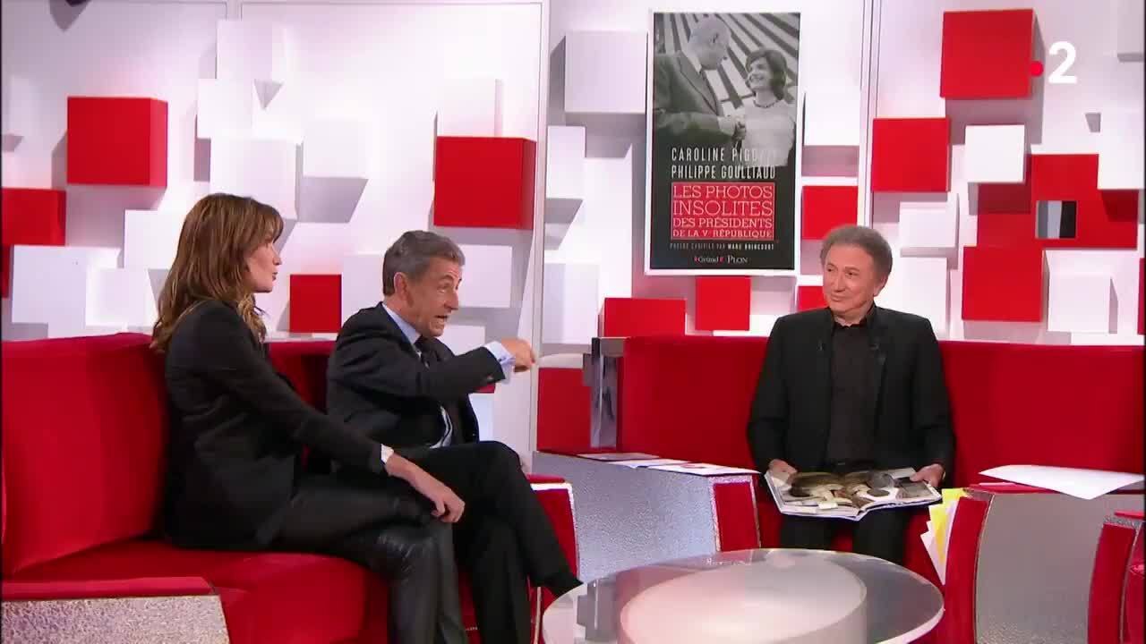 VOICI - Nicolas Sarkozy fou amoureux de Carla Bruni : ce jour où il l'aurait "épousée" une deuxième fois