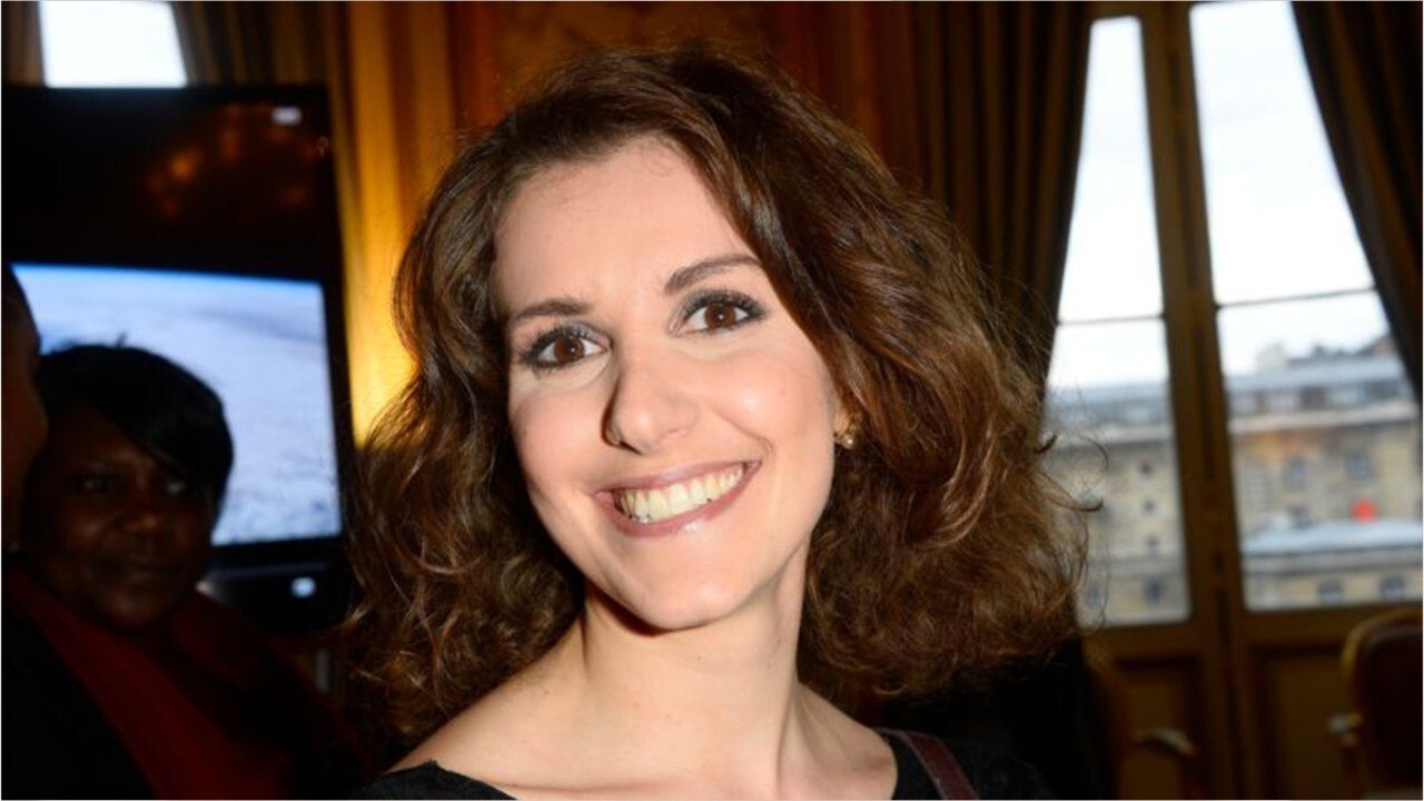 VOICI Fanny Agostini : l'ex-présentatrice de Thalassa est enceinte de son premier enfant !